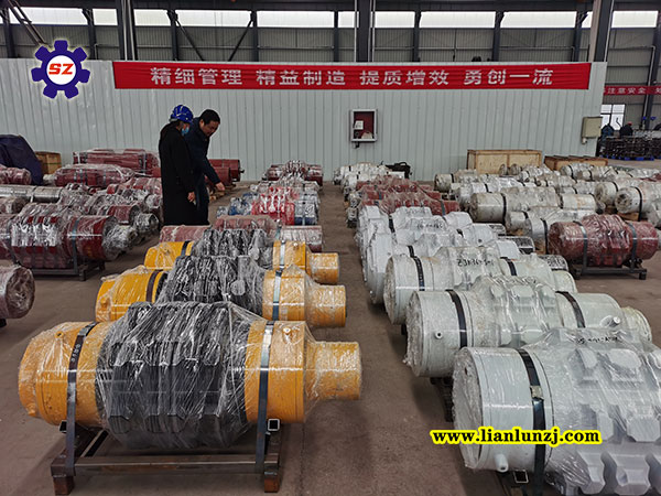 河南双志：3LZ30刮板机链轮组件漏油原因分析